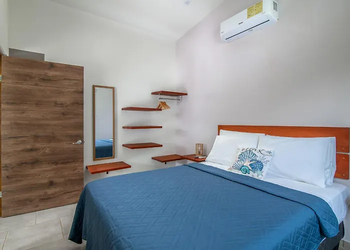 Villa Sea House *
